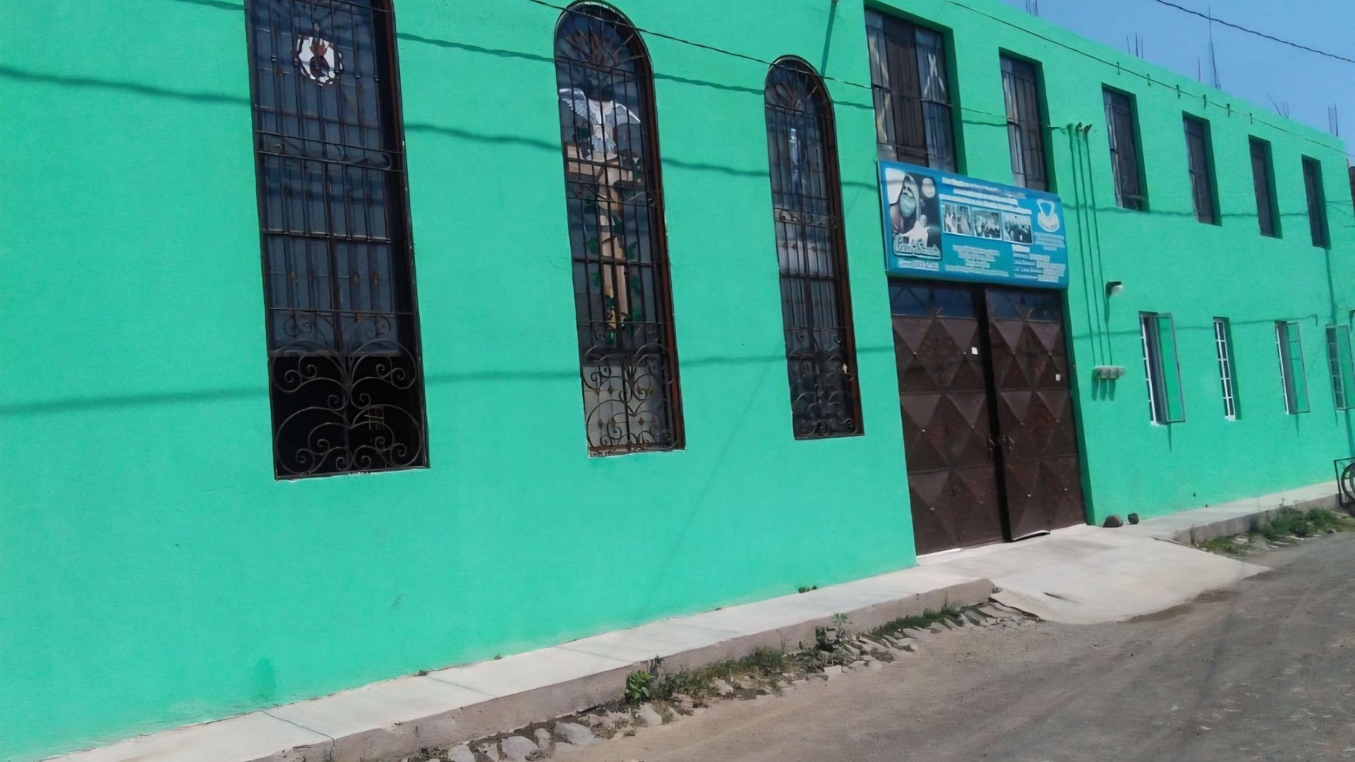 thumbnail of the outside of Casa Simeón
